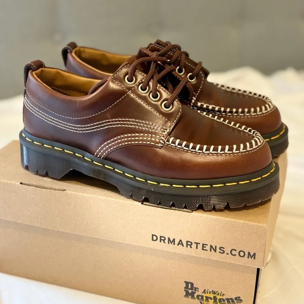 Dr. Marten Lowell Leather Shoes - Picture 3 of 7